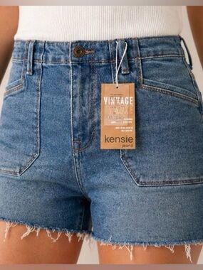 Kensie High Rise Denim Shorts 8/29 Raw Hem Patch Pocket Blue NWT